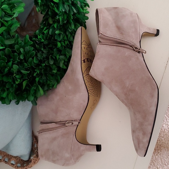 Bella-Vita Suede Leather Ankle Bootie - Picture 8 of 9